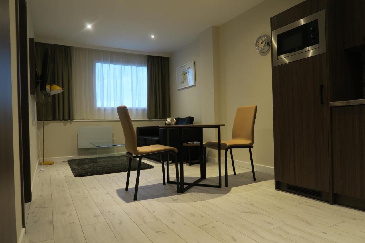 Quay Apartments Clarence House 纽波特 外观 照片