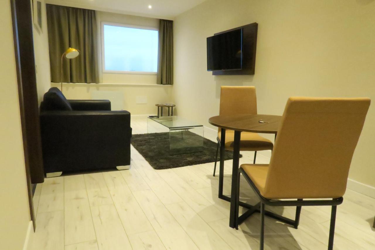 Quay Apartments Clarence House 纽波特 外观 照片